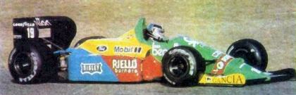 «Бенеттон Б 188» - этот автомобиль принес команде третье место в Кубке конструкторов в 1988 году.