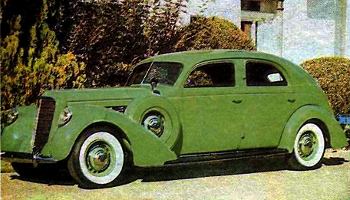 «Линкольн-спорт-седан» (1939 г.) Легковая модель одноименного отделения компании «Форд» для богатых